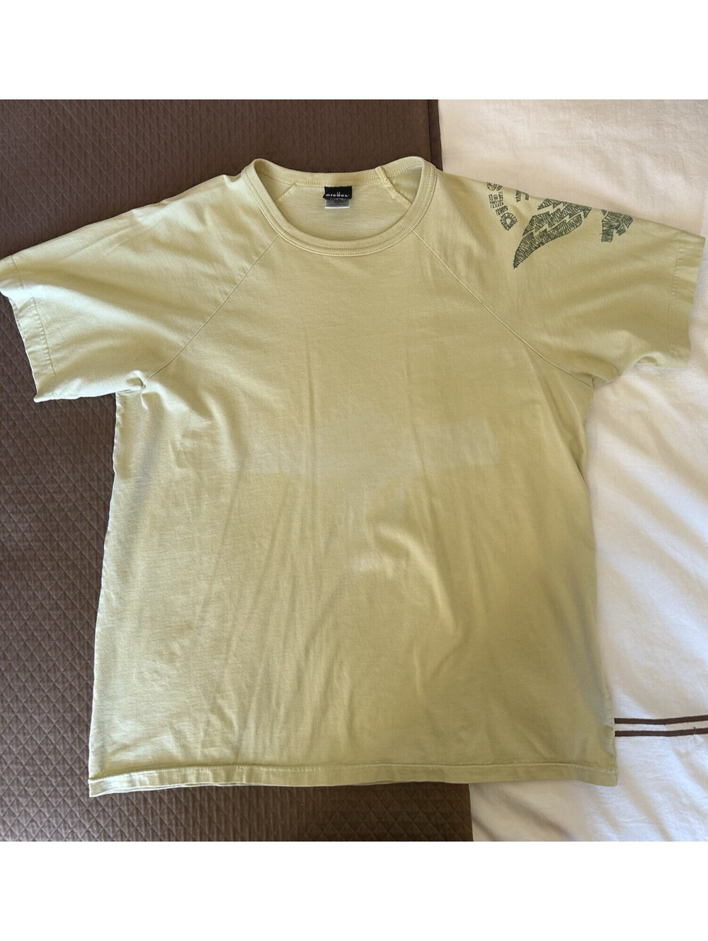 Diesel Graphic T-Shirt, Men's M, Yellow-Green Raglan Sleeve Eagle Logo Tee